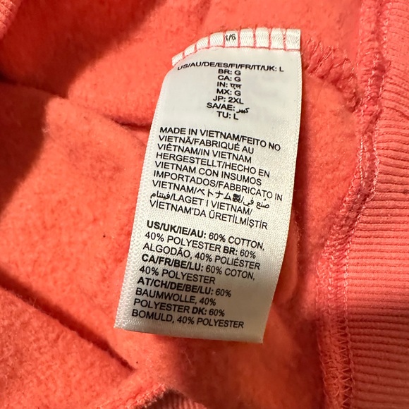 Amazon Essentials Coral 1/4 Zip Sweatshirt - Picture 7 of 7